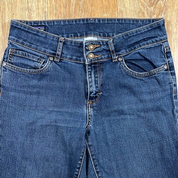 Patagonia Bootcut Jeans Blue Denim Medium Wash Women's Size 30 EUC Mid Rise - Picture 2 of 14